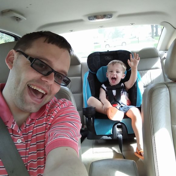 Meet your Posher, Danielle - Picture 8 of 9